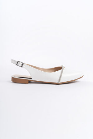 AISHA Tokalı Ortopedik Rahat Taban Taş Detaylı Kadın Babet Ayakkabı KT Beyaz