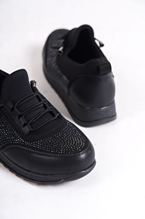 ROSA Bağcıklı Lastikli Ortopedik Rahat Taban Cilt Taş Detaylı Babet Anne Ayakkabısı ST Siyah