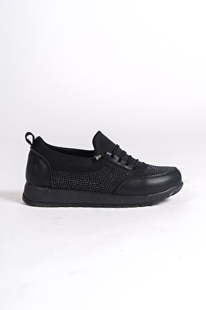 ROSA Bağcıklı Lastikli Ortopedik Rahat Taban Cilt Taş Detaylı Babet Anne Ayakkabısı ST Siyah