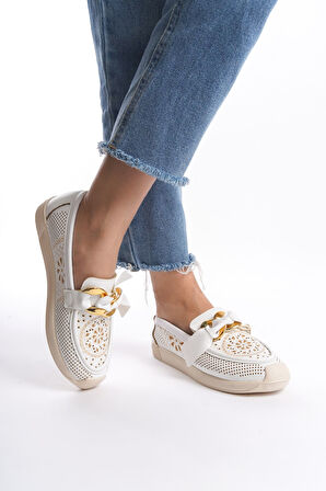 HANDY Bağcıksız Ortopedik Rahat Taban Çiçek Desenli Kadın Babet Ayakkabı KT Beyaz