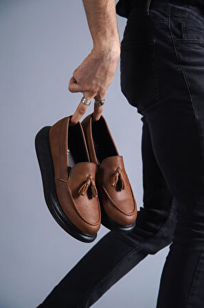 J818 Bağcıksız Ortopedik Taban Erkek Günlük Corcik Püsküllü Klasik Ayakkabı ST Taba