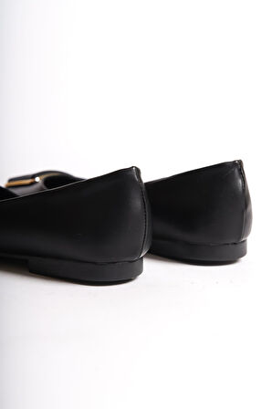 SOPHIE Bağcıksız Ortopedik Rahat Taban Toka Detaylı Kadın Babet Ayakkabı ST Siyah