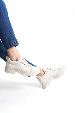 VIVIENNE Bağcıklı Ortopedik Taban Cilt Kadın Sneaker Ayakkabı KT Krem