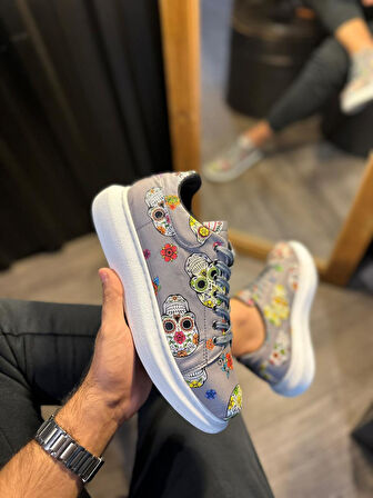 J046 Bağcıklı Ortopedik Taban Renkli Kurukafa Baskılı Erkek Günlük Sneaker Spor Ayakkabı BT Gri