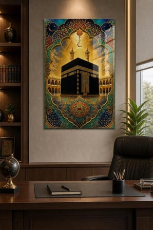Kabe Temalı Baskılı Cam Tablo – Altın Detaylı Dini Dekoratif Duvar Tablosu