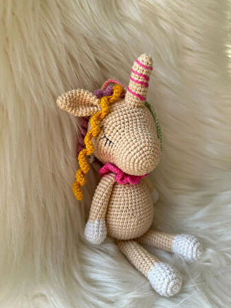 Unicorn oyun ve uyku arkadaşı amigurumi 