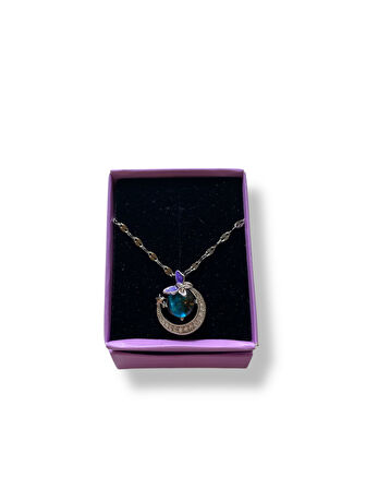 Lila Rüya Hediye Kutusu - Mavi Taşlı Kolye, İnci Detay ve Yeşil Çay İçerikli Zarif Kadın Hediye Seti