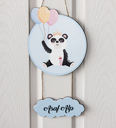 Meşgalem Balon Tutan Yavru Panda Temalı Kişiye Özel Kapı Süsü
