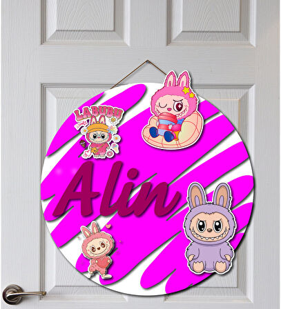Labubu Desenli Kişiye Özel Yenidoğan Kapı Süsü (45 cm)