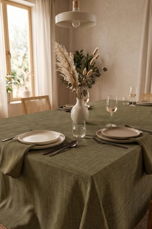 Keten Dokulu 130x170 Modern Düz Renk Polyester Dertsiz Masa Örtüsü