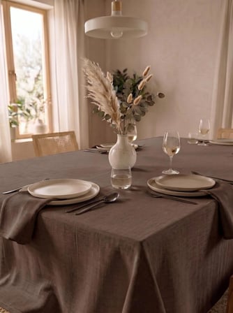 Keten Dokulu 140x230 Modern Düz Renk Polyester Dertsiz Masa Örtüsü