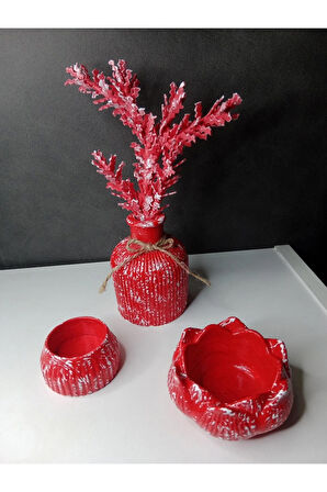 Kırmızı Mumluk ve Çiçekli Vazo Takımı Biblo Dekoratif Süs Eşyası