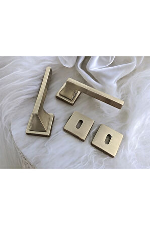 Karo Saten Kare Rozetli Oda Kapı Kolu 1 Takım Şık Ve Dayanıklı