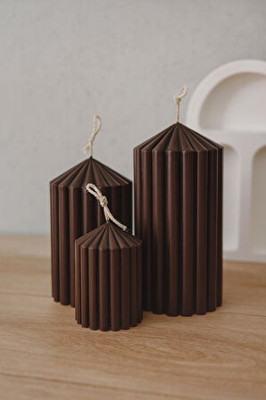 3’lü Oluklu Silindir Dekoratif Mum Seti Kahverengi (Büyük-Orta-Küçük)BÜYÜK boy:15- ORTA boy:12- KÜÇÜK boy:8cm