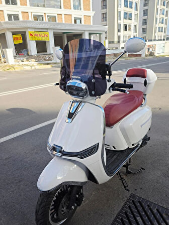 MOTOCAM Küba MT 50 Pro Plus Ön Cam 2024-2025 Model 39cm Siyah Renkli 4mm APARATSIZDIR