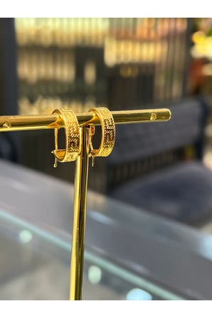 2.30 gr (GRAM) Grekli Küpe 22 Ayar Altın