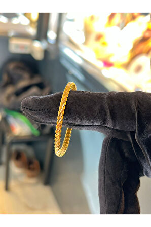 9 Gr (gram) Çocuk Bilezik Adana Üçlü Burma Bilezik 22 Ayar Altın Yatırımlık İşçilikisiz