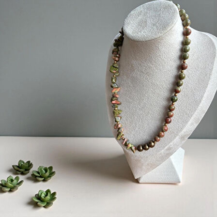  Gold Dokunuşlu Unakit Kolye