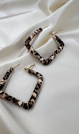 BB LEOPAR KARE KÜPE