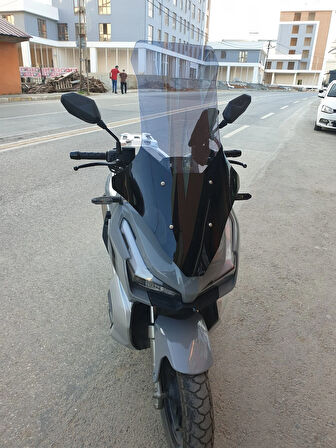 MOTOCAM Kral Arneb 150 Siperlik Ön Cam 2023-2025 Model 78cm Füme Renkli 4mm UZUN CAM