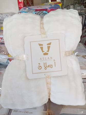 Aslan Bubble Desen / Mevsimlik / Hafif / Lüx / Modern / Çift Kişilik Battaniye