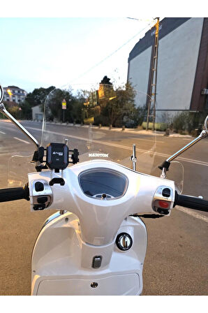 MOTOCAM Küba Bannry Siperlik Ön Cam 2024-2025 Model 39cm Şeffaf Renkli 4mm ELCİKLİ APARATSIZDIR