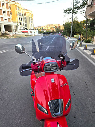 MOTOCAM Kuba Bevely Ön Cam 2022-2025 Model 37cm Füme Renkli 4mm Elcikli APARAT GÖNDERİLMEYECEK