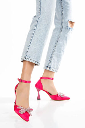 Kadın fiyonklu🎀 Abiye Rugan Topuklu 8 cm şık Ayakkabı