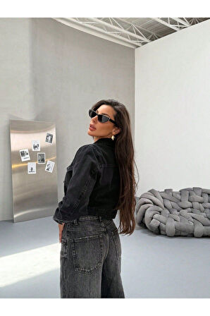 KADIN SİYAH KISA BOYFRİEND KOT CEKET