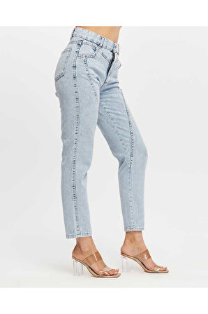 Kadın Açık Mavi Ön Conta Parcalı Mom Jeans Pantolon