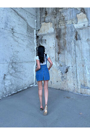 KADIN  MAVİ UCU KESİK KANGURU CEP ETEKLİ BAHÇIVAN KOT TULUM