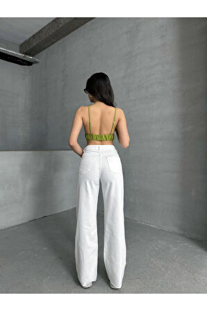 KADIN BEYAZ YÜKSEK BEL PAÇA KESİK BOL PAÇA JEANS PANTOLON