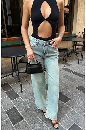 KADIN TİNTLİ ÇİFT DÜĞME YIKAMALI BOL PAÇA KOT PANTOLON