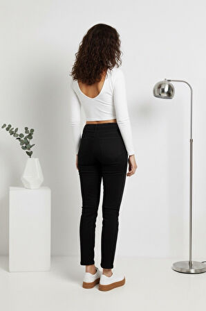 KADIN SİYAH BACAK ÇAPRAZ TAŞLI MOM PANTOLON