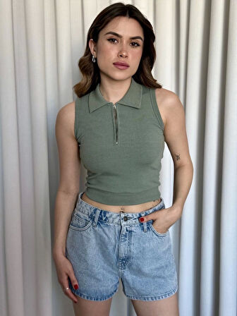 Kısa fermuarlı crop