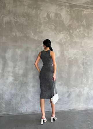 Halter yaka elbise aşit yıkamalı