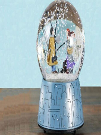 Evlilik Yıl Dönümü Hediyesi Sevgiliye Doğum Günü Hediyesi Kış Masalı Temalı Sulu Kar Küresi