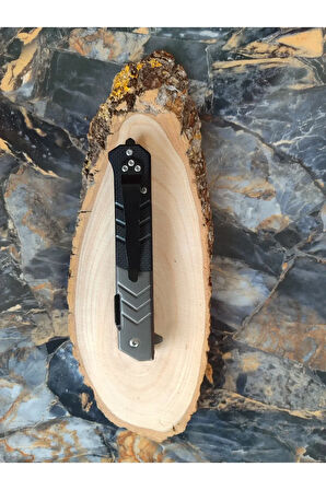 Browning A02 Çakı – 22,5 cm Siyah Metal Saplı