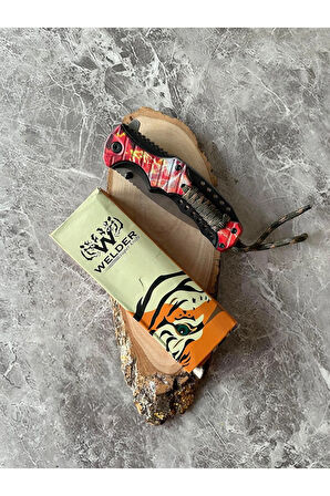 Kamp Çakısı – Kırmızı Yıldırım Desenli Paracord Kabze, İçten Kilitli, Kemere Klipsli