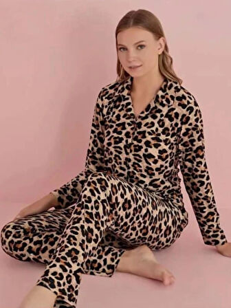 Leopar Süet Düğmeli Pijama Takımı