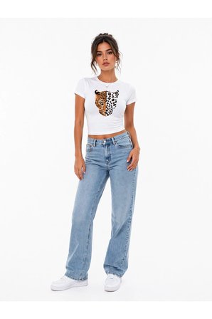 Kadın Baby Tee Crop Tişört Leopar Baskılı Slim Fit Wild Trend %100 Pamuk