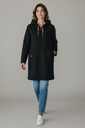 KADIN ÜSTTEN CEPLİ KAPÜŞONLU ÖNÜ FERMUARLI KAŞE HIRKA