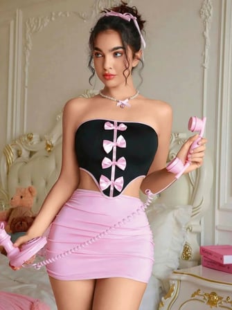 Kadın Pembe Etekli Fiyonk Detaylı Gece Elbisesi Şık Tasarım