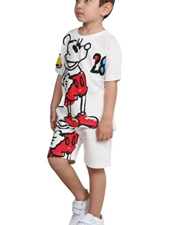 Yeni Sezon Beyaz Renk Üzeri Mickey Baskılı Sırt Detaylı Tshirt Şort  Alt Üst Takım
