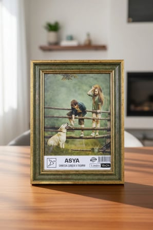 Dekoratif Antik Desenli 18x24 Antik Desenli Yeşil Ayaklı Plastik Fotoğraf Çerçevesi