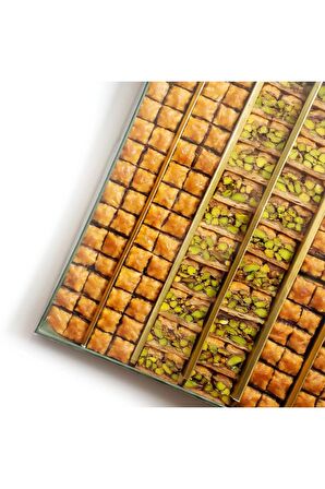 Antep Fıstıklı Kuş Dili Baklava (800 G)