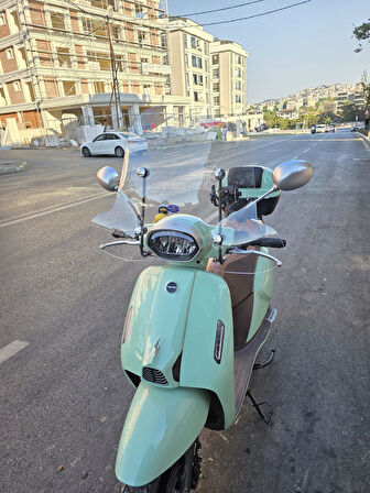 MOTOCAM RKS LT 50 PRO  Siperlik Ön Cam 2023 -2025 Model 51cm Şeffaf Renkli 4mm APARATSIZDIR