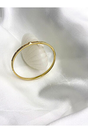 Xuping Victoria Model Zirkon Taşlı Kadın Kelepçe Bileklik Gold Renk