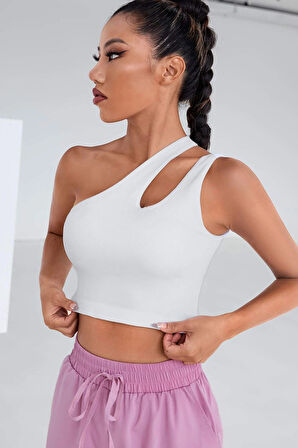 Kadın Beyaz Tek Omuz Cut Out Detaylı Crop Top Bluz - Şık, Rahat ve Kolay Kombinlenebilir