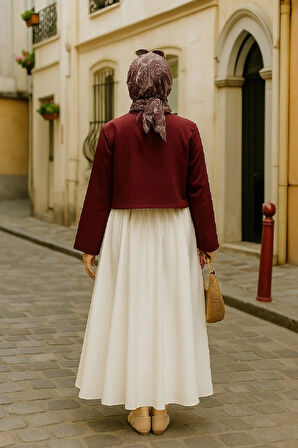 Kadın Bordo Kısa Kimono Ceket – Zarif ve Şık Kombin Parçası